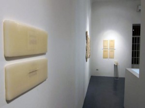 Fiorelli, Modorati, Pezzi. Corpi senza, Installation view, Fabbri Contemporary art, 2011, ph.courtesy Isisuf
